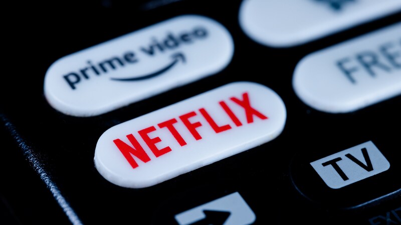 Netflexが流行る理由とギャンブルがやめられない心理は根っこは同じ? 池上彰が解説する驚異の「サンクコスト効果」