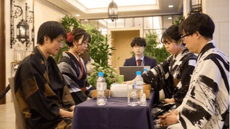 〈囲碁のダブルス〉ペア碁「ゆうきゅう戦」決勝は注目の上野愛咲美・梨紗の姉妹対決に…勝利したのはお姉ちゃん!〈姉妹インタビューも掲載〉