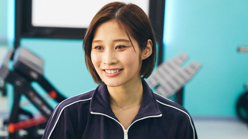 「食べては吐く地獄」グラドル高橋凛が告白した過食嘔吐の日々…2年で17キロ減→ボディコン準優勝の衝撃変化