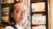 僕の描く恋や家族の話にはいつも「仲問」というベースがある『アイ・ウォント・トゥ・ホールド・ユア・ハンド　東京バンドワゴン』小路幸也 インタビュー