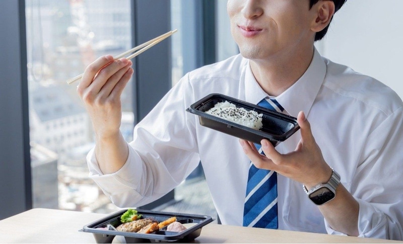 食後に眠くなる人は「糖質老化」が進んでる？ 血管の傷みが全身の臓器ダメージへとつながる「メタボリックドミノ」を引き起こす食後のメカニズム