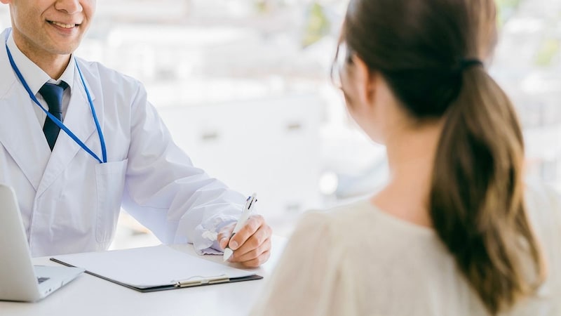 「先生、あとで読んでください」不倫に苦しんだ24歳女性が診察室に残したメモを精神科医がシュレッダーにかけたワケ