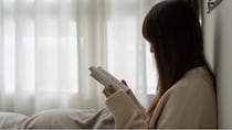 「どうせ死ぬなら初体験を」自殺を考えた28歳女性の人生を変えた“女風”の夜「プレイ後の二日間くらいずっと幸せな気持ちで…」