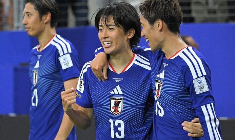 「ソックス短すぎだろ」「ルール的にOK？」日本代表・中村敬斗の足元に注目集まる…本人が明かした意外な理由とプロの工夫