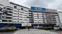 〈池袋で“人糞”騒動〉「クソったれ…テロか？」と大炎上、家電量販店で相次ぐ目撃投稿…ヨドバシは「回答控えます」百貨店は「警察沙汰ではありません」“よくあること”現場で見えたホントの元凶