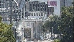 《イオン爆発》「売上金を金庫に戻すよう指示した？」死者２名のハビタの店長に問うと涙を流し…社員は「入口によっては入れたこともあったようです」
