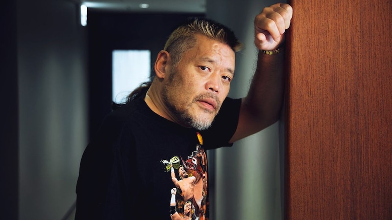 「飲み会で額から血が噴き出して先輩が爆笑」天山広吉が明かす昭和の名残があったプロレス界…テレビ収録の瓦割りで骨折、しごきはスクワット1000回