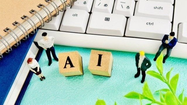 〈企業が知らない“シャドーAI”の実態〉社員の59％が「AIを使ったことを伝えていない」…46％が「機密情報をアップロード」の衝撃