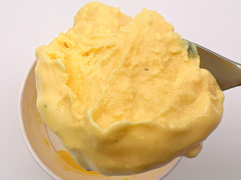 サーティワン「月夜のおさつバター 黒ごま入り」が話題!