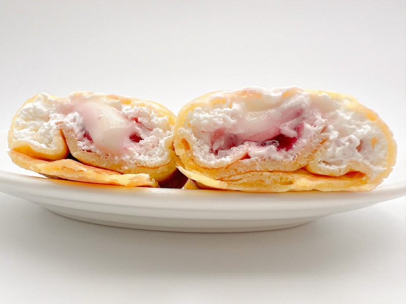 ファミマ「森永れん乳風味クレープ」が話題！