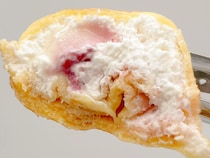 ファミマ、バカうま！神コラボにファン熱狂「ご褒美」「絶品」「またすぐにリピしなきゃ」