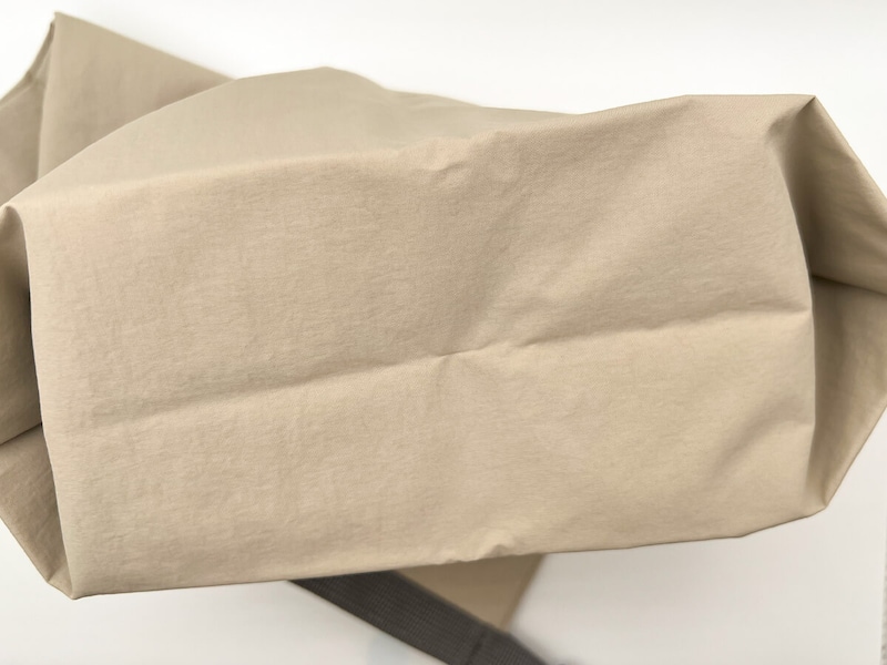 無印良品「高さが変えられる　ランチバッグ　ロールトップタイプ　大」が大人気