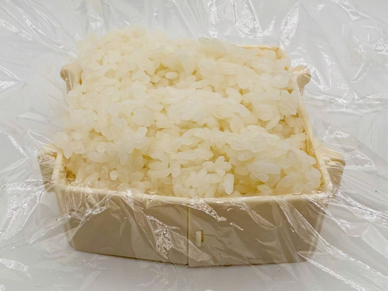 ダイソー「らくらくラップご飯」が大人気