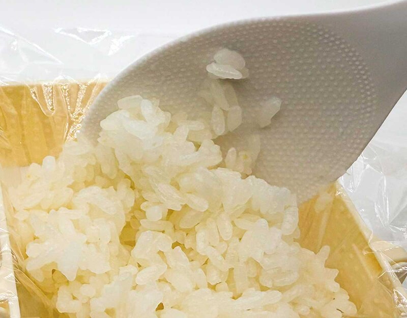 ダイソー、新作バカ売れ「神です」「これは便利」「縦に収納できた」ありそうでなかった形が大好評