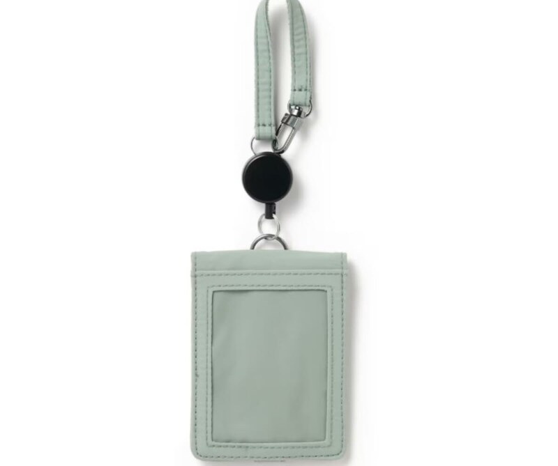 無印良品「自立するカードホルダー・リール付」