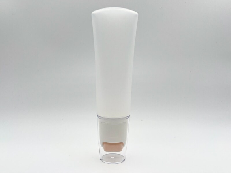 ダイソー「スポンジローラー詰め替えチューブ」