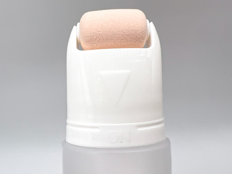 ダイソー「スポンジローラー詰め替えチューブ」