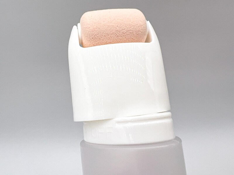 ダイソー「スポンジローラー詰め替えチューブ」