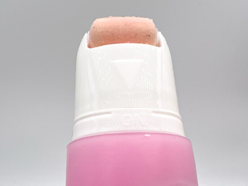 ダイソー「スポンジローラー詰め替えチューブ」