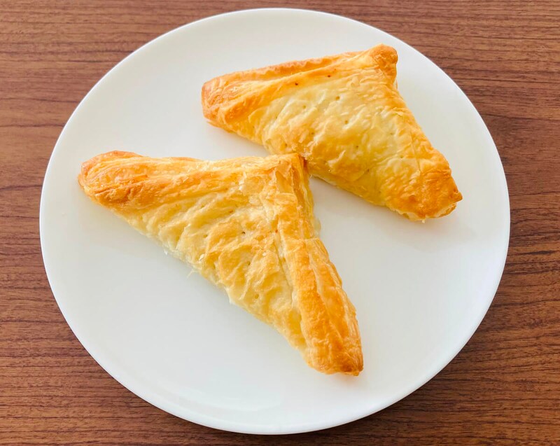 セブンイレブン「三角おさつパイ」