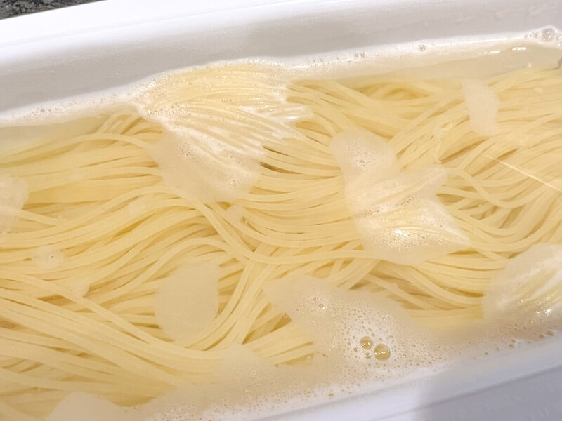 ダイソー「お皿にもなる電子レンジでパスタメーカー」