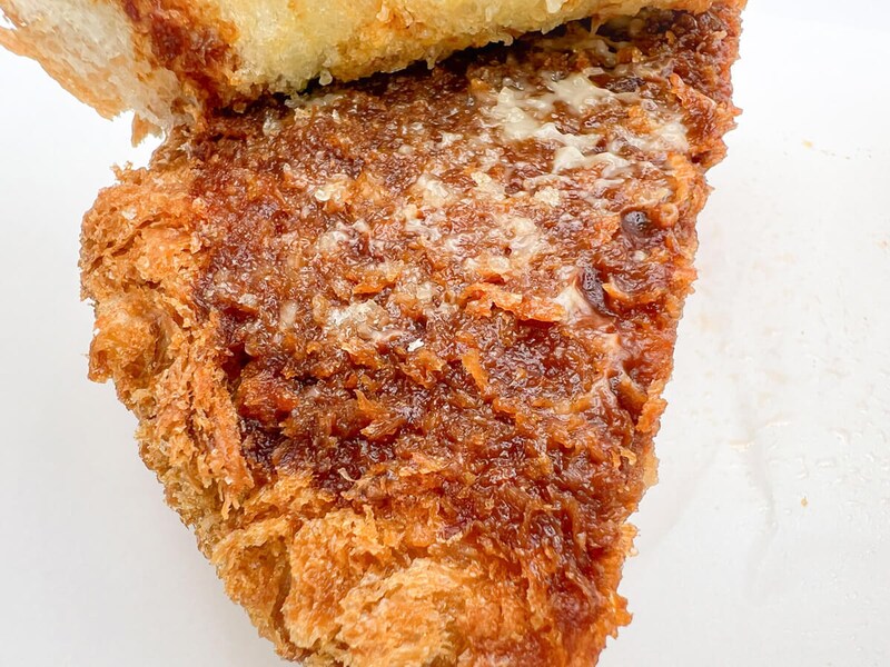 コメダ珈琲店「ドデカメンチバーガー」