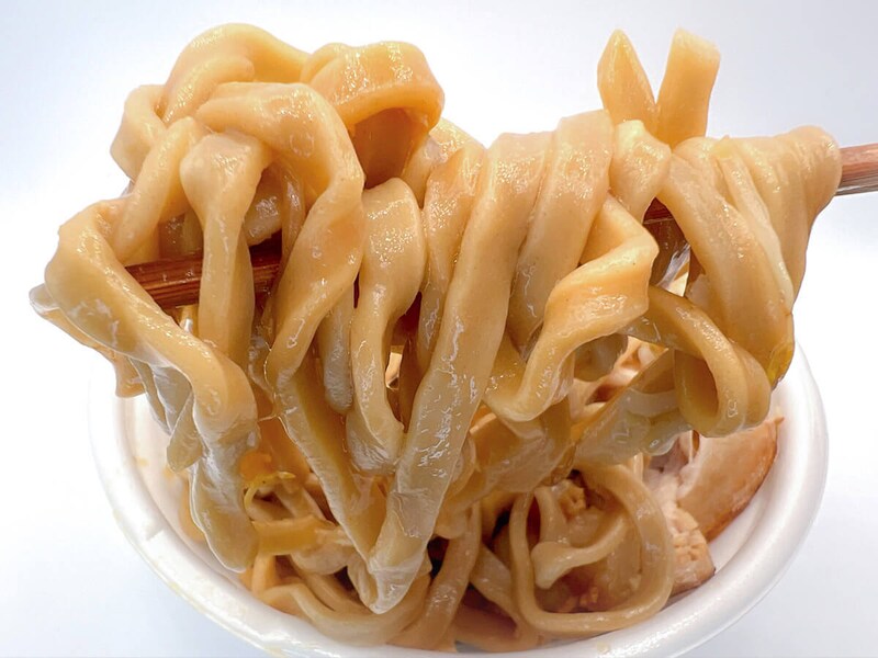 セブンイレブン「とみ田監修 デカ豚ラーメン」