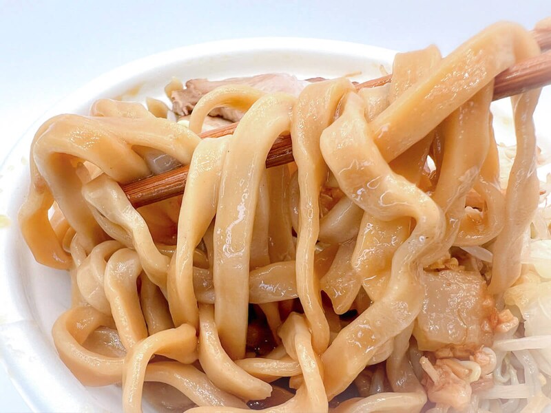 セブンイレブン「とみ田監修 デカ豚ラーメン」