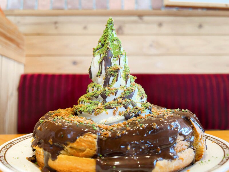 コメダ珈琲店「シロノワール ブラックモンブラン-宇治抹茶仕立て-」