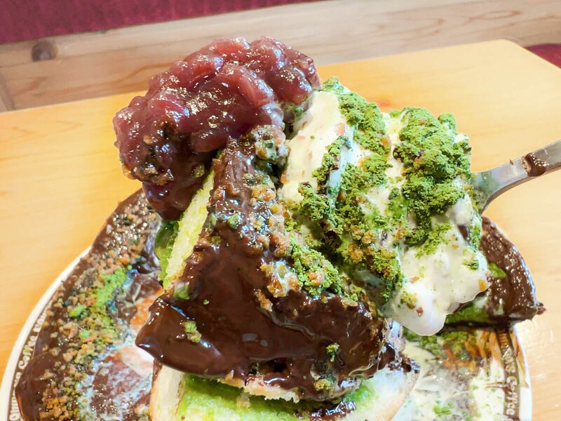 コメダ珈琲店「シロノワール ブラックモンブラン-宇治抹茶仕立て-」