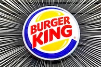 バーキン、バカ安！神値引きで行列「激混みで笑えない」「バグすぎる」「お客さんがすごーい」