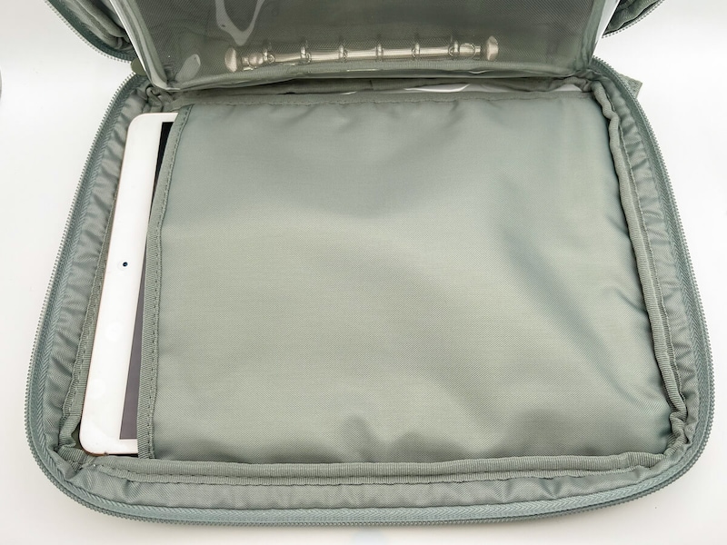 無印良品「ポケットが選べるコレクションケース A5ワイド」