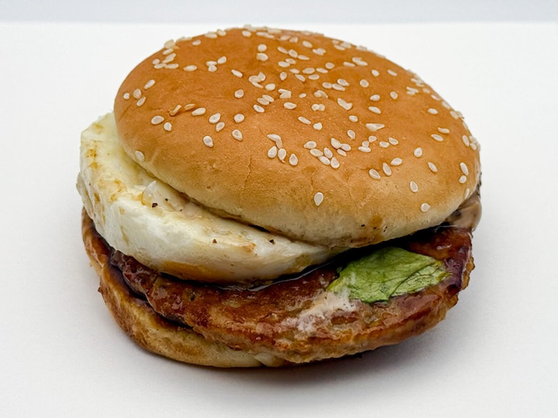 マクドナルド「焦がしにんにくマヨたまごてりやき」