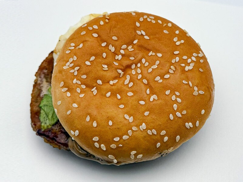 マクドナルド「焦がしにんにくマヨたまごてりやき」