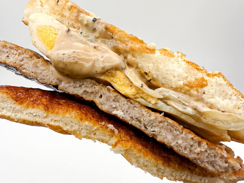 マクドナルド「焦がしにんにくマヨたまごてりやき」