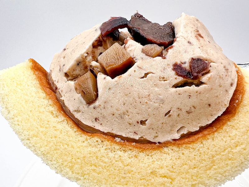 ローソン「プレミアムロールケーキ 2層のマロン」