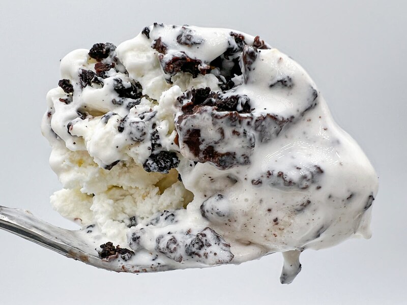 セブンイレブン「7プレミアム クッキークリームアイス」