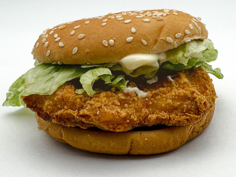 マクドナルド「油淋鶏マヨチキン」