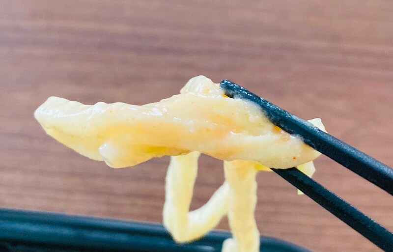 セブンイレブン「大盛り明太子クリームうどん」