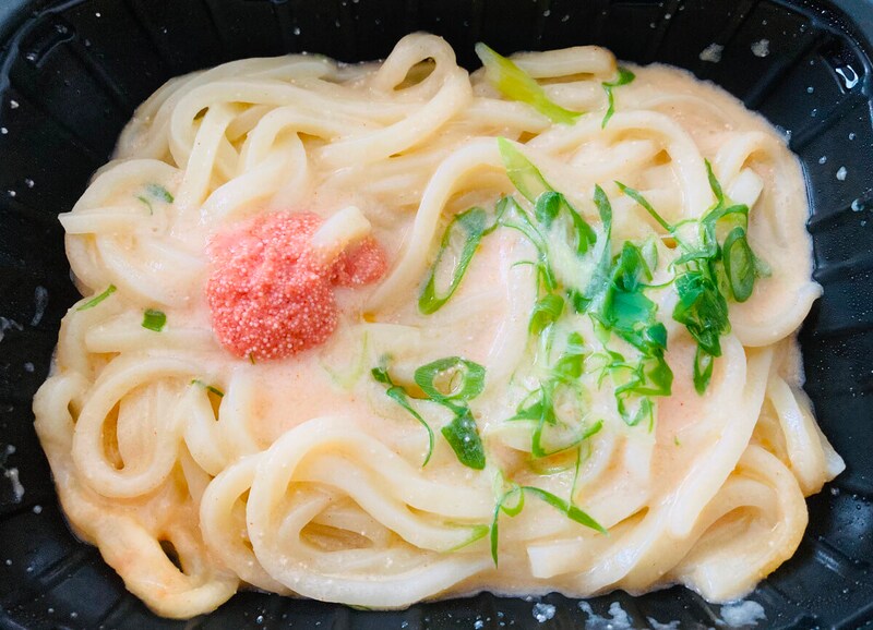 セブンイレブン「大盛り明太子クリームうどん」