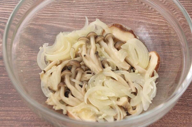 平野レミさん「きのこクリームチキン」