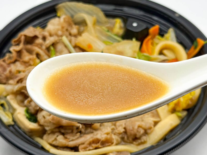 吉野家「ばり嗎監修とんこつ醤油牛鍋膳」