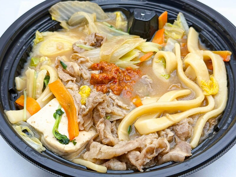 吉野家「ばり嗎監修とんこつ醤油牛鍋膳」