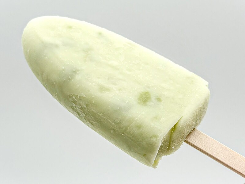 ファミリーマート限定「赤城 メロンミルクアイスバー」