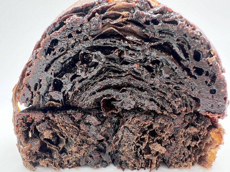 ローソン「ショコラクイニーアマン」