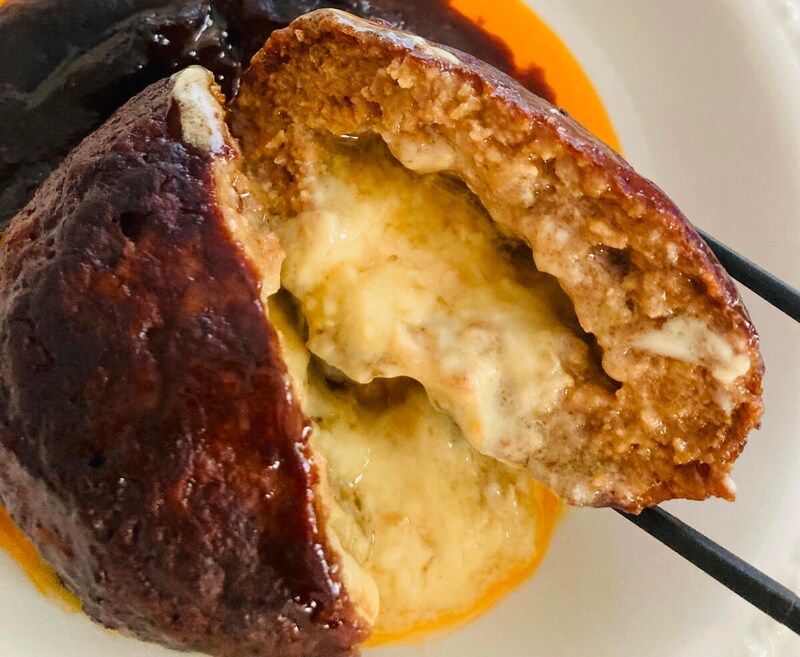 ローソン「肉厚!とろけるチーズハンバーグ」