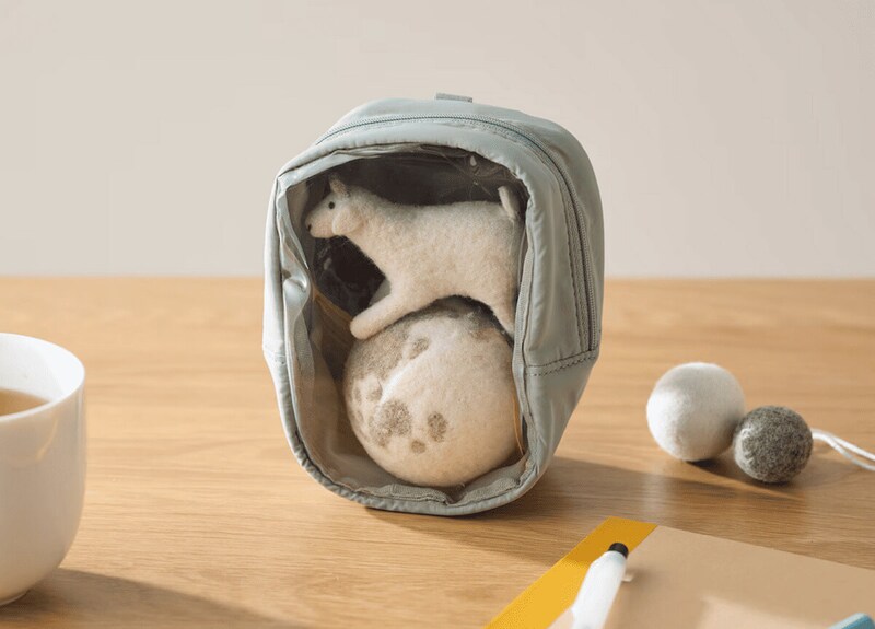 無印良品吊るせるコレクションポーチ