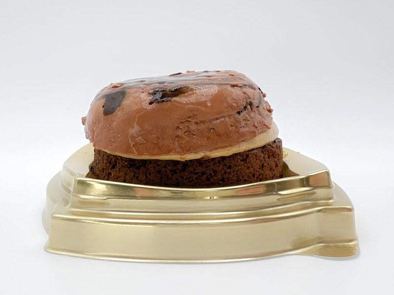 ファミリーマート「濃厚ショコラドームケーキ」