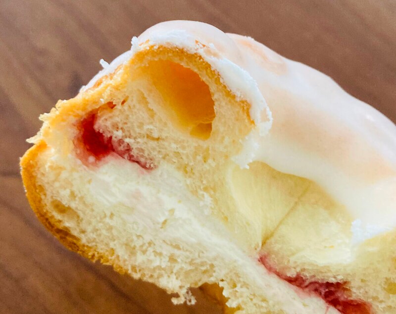 セブンイレブン「紅ほっぺ苺使用　デニッシュマウンテン」