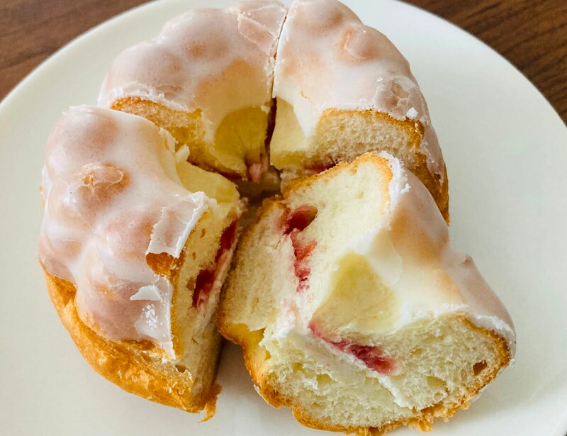 セブンイレブン「紅ほっぺ苺使用　デニッシュマウンテン」